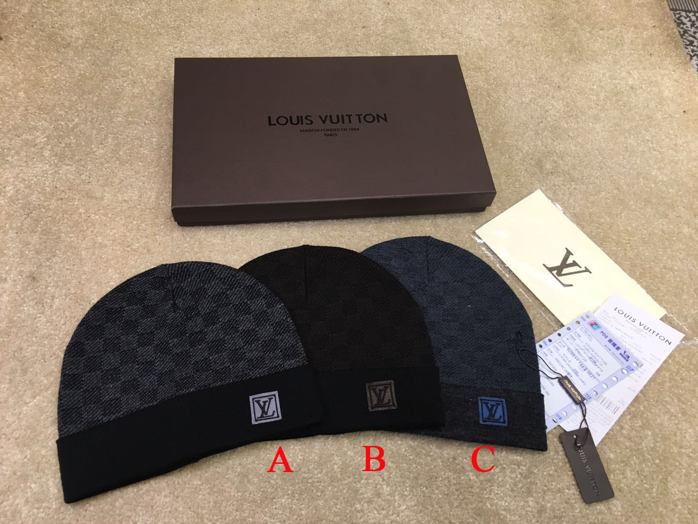 Louis Vuitton Beanie Hat - EUR FASHION