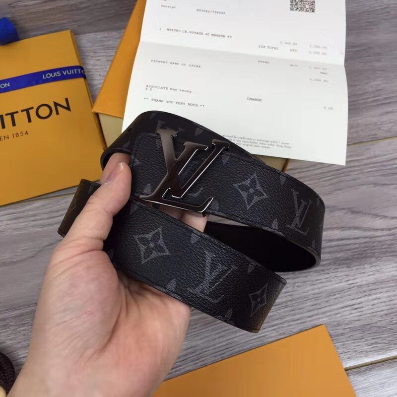 Louis Vuitton Reverso Belt in Black - EUR FASHION