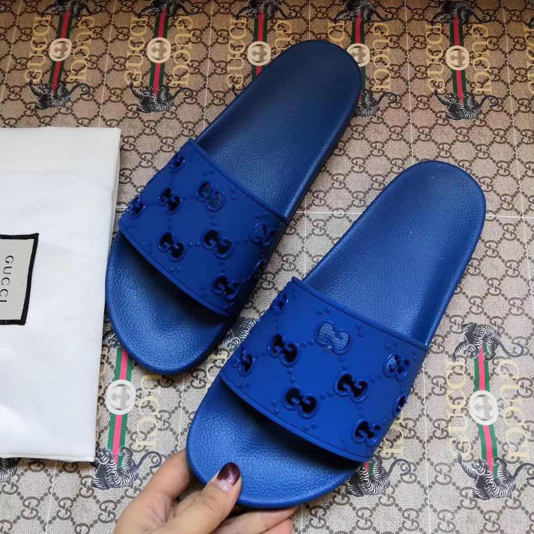 Gucci Rubber GG Slide Sandal In Blue - EUR FASHION