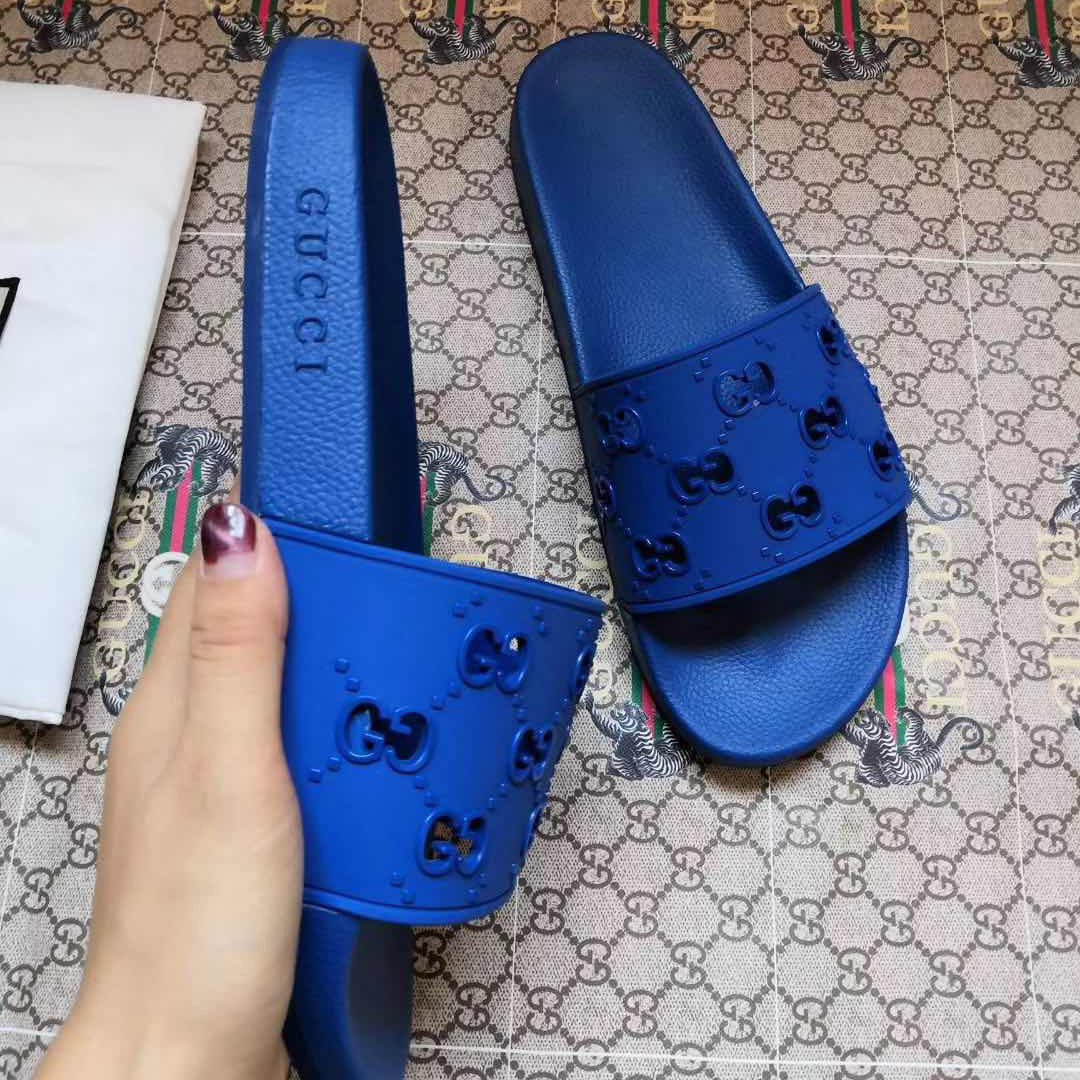 Gucci Rubber GG Slide Sandal In Blue - EUR FASHION