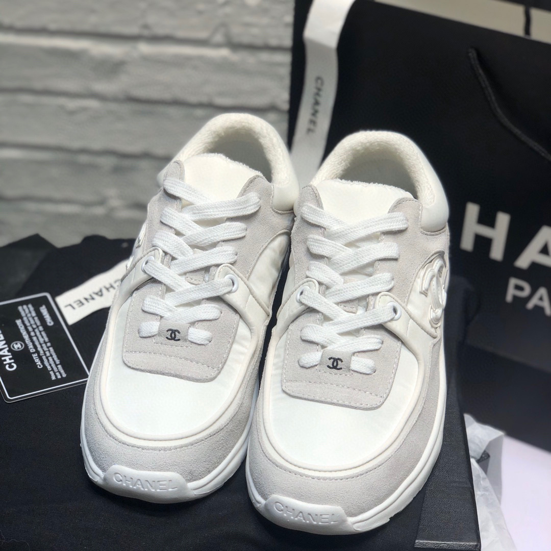 Chanel CC Sneakers  - EUR FASHION