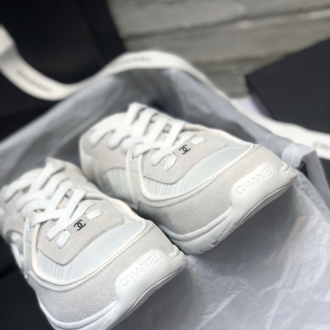 Chanel CC Sneakers  - EUR FASHION