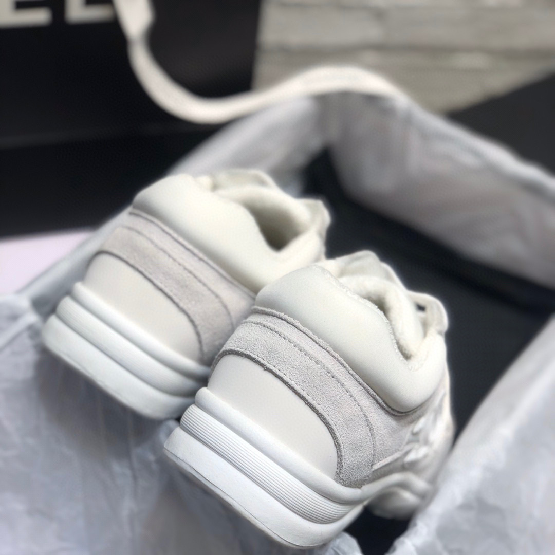 Chanel CC Sneakers  - EUR FASHION