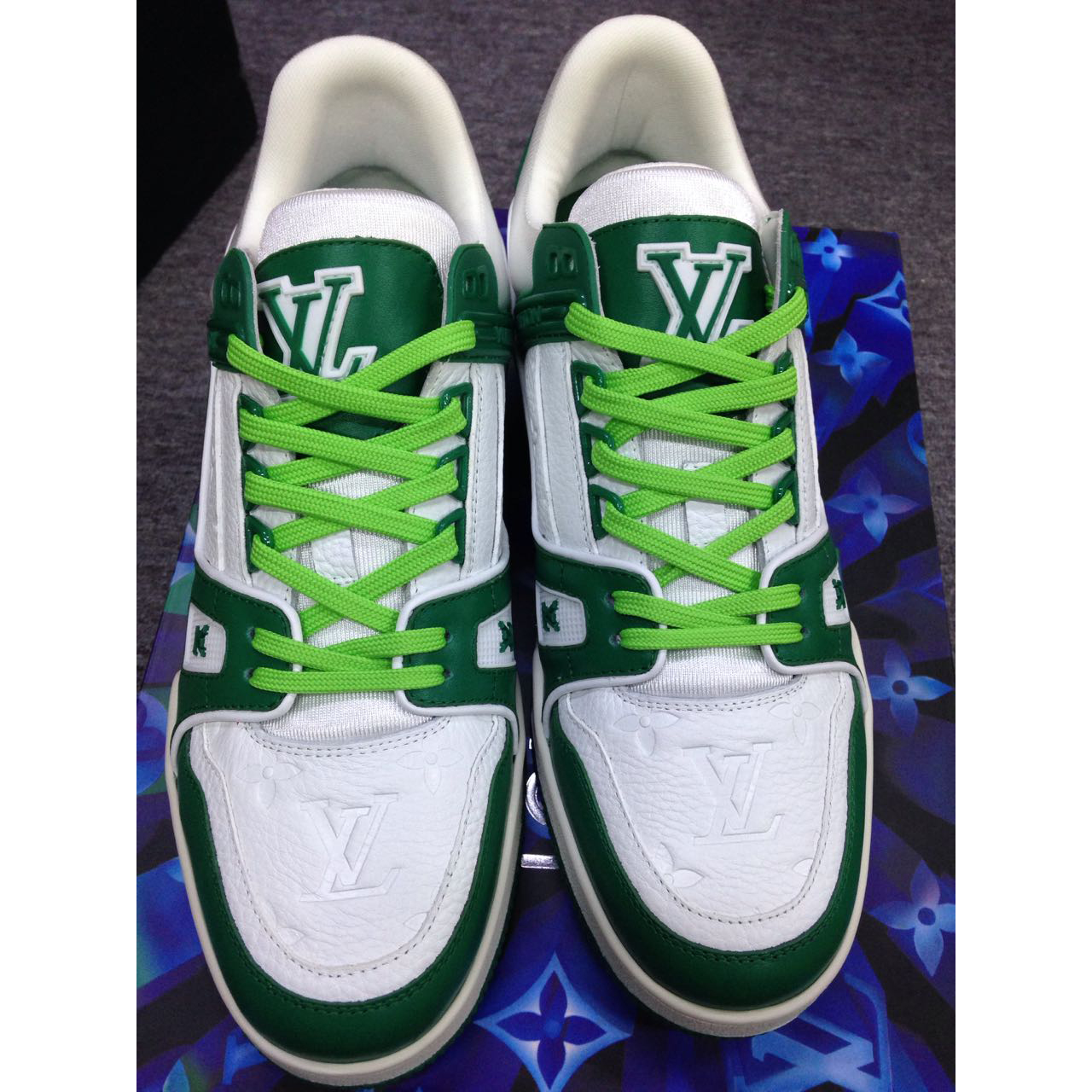 Louis Vuitton Trainer Sneaker(upon uk size) - EUR FASHION