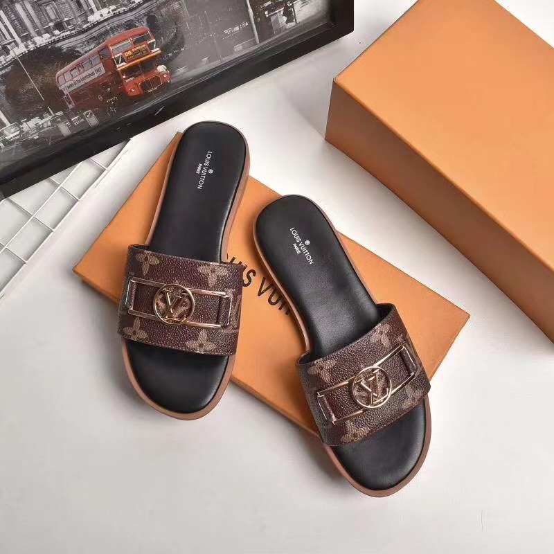 Louis Vuitton Monogram Lock It Flat Mule  - EUR FASHION