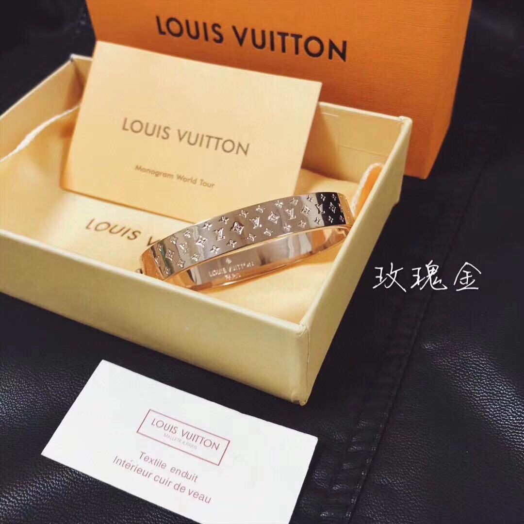 Louis Vuitton Monogram Bracelet - EUR FASHION