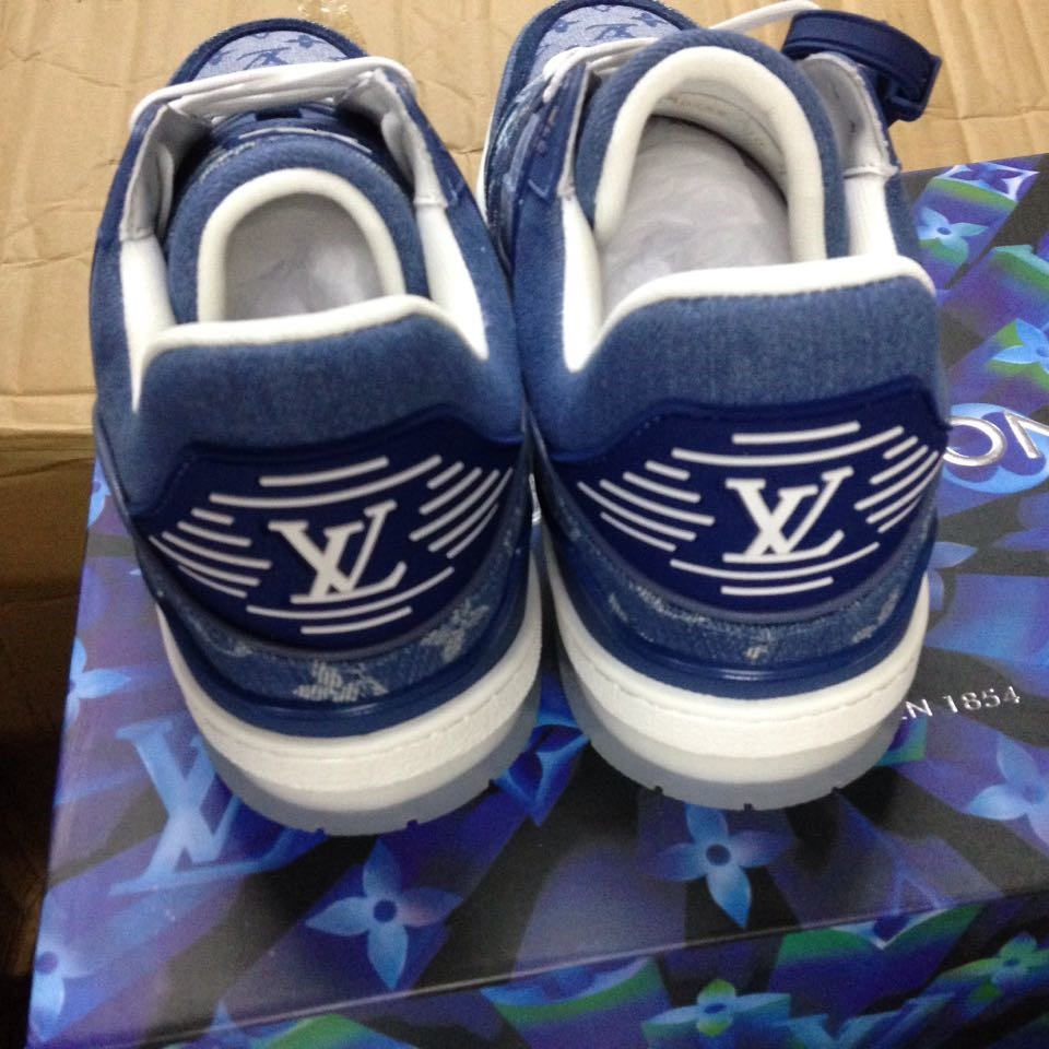 Louis Vuitton Trainer Sneaker - EUR FASHION