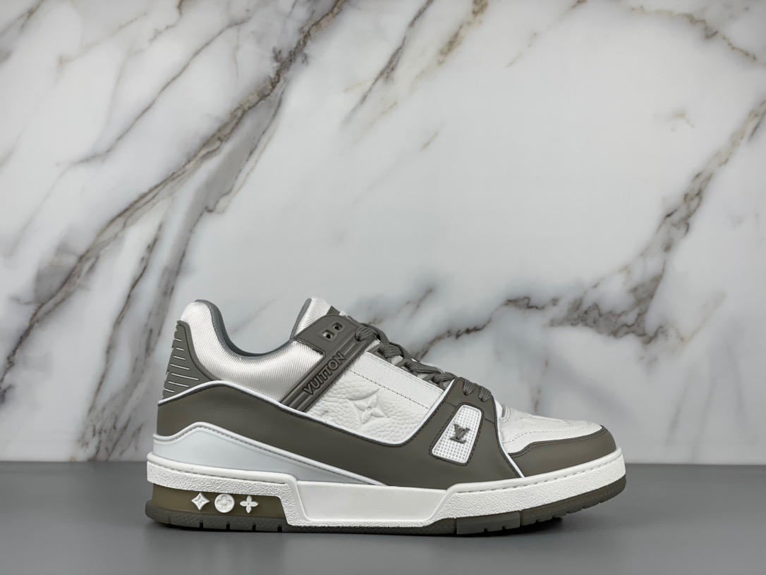 Louis Vuitton Trainer Sneaker - EUR FASHION