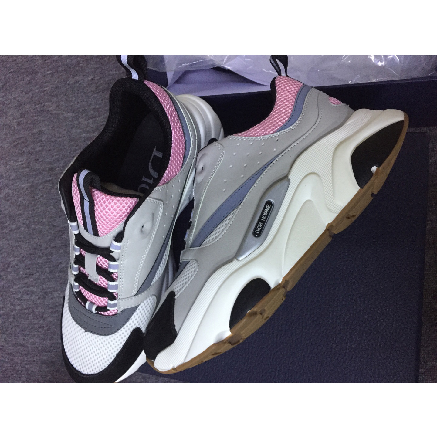 Dior "B22" Sneaker  - EUR FASHION