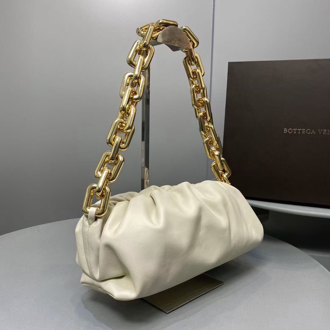 The Chain Pouch Shoulder Bag - EUR FASHION