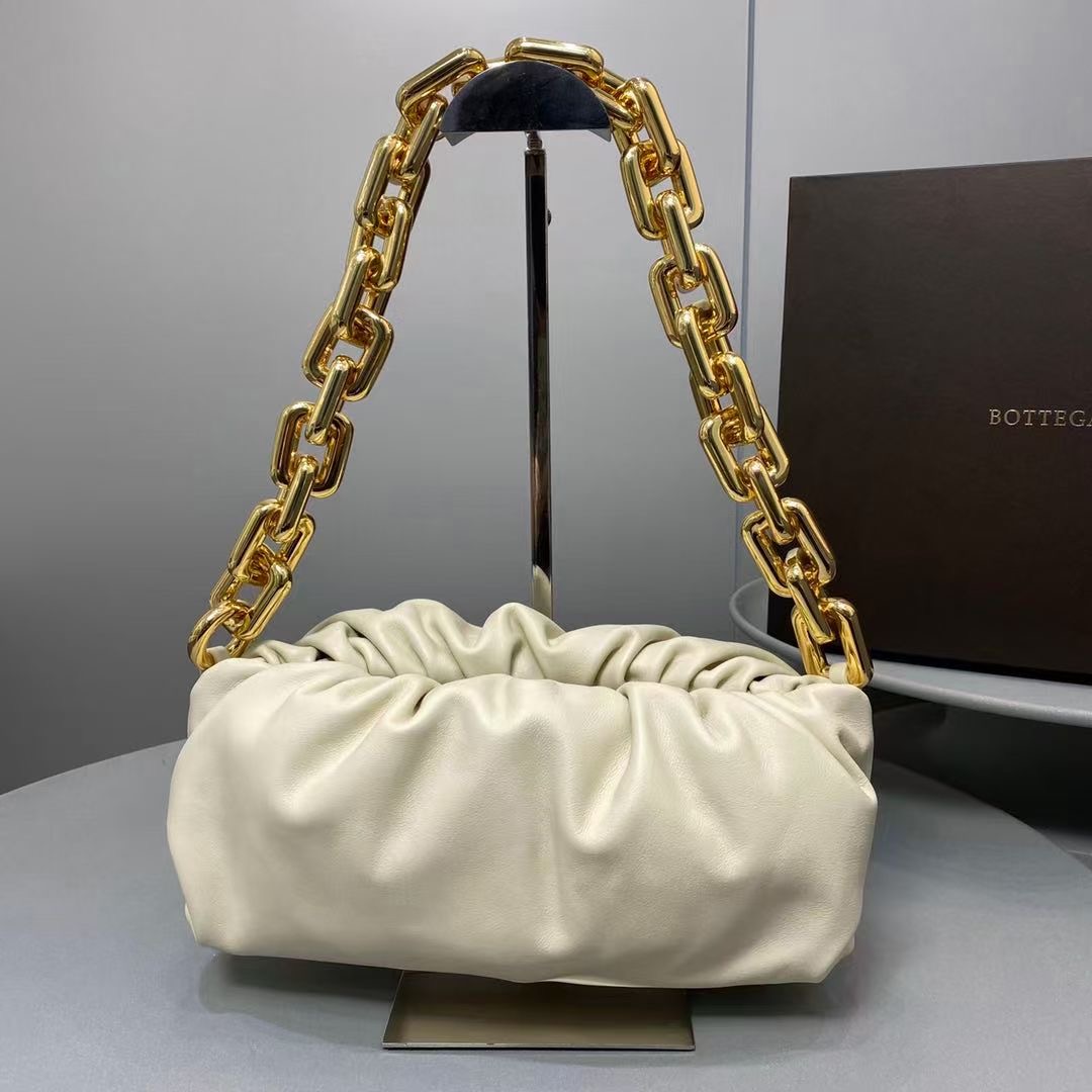 The Chain Pouch Shoulder Bag - EUR FASHION