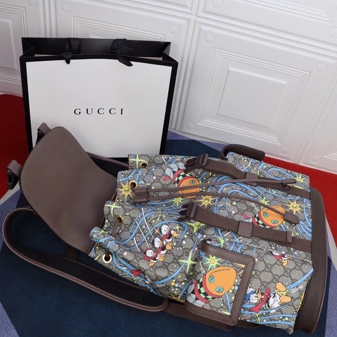 Gucci x Disney Donald Duck Medium Backpack - EUR FASHION