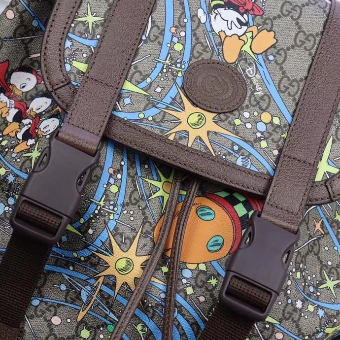 Gucci x Disney Donald Duck Medium Backpack - EUR FASHION