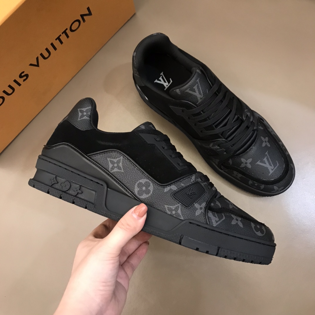 Louis Vuitton Trainer Sneaker - EUR FASHION