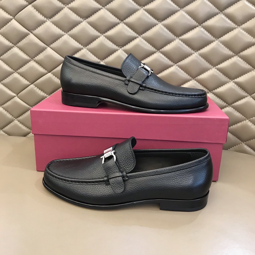 Ferragamo Black Shoes - EUR FASHION