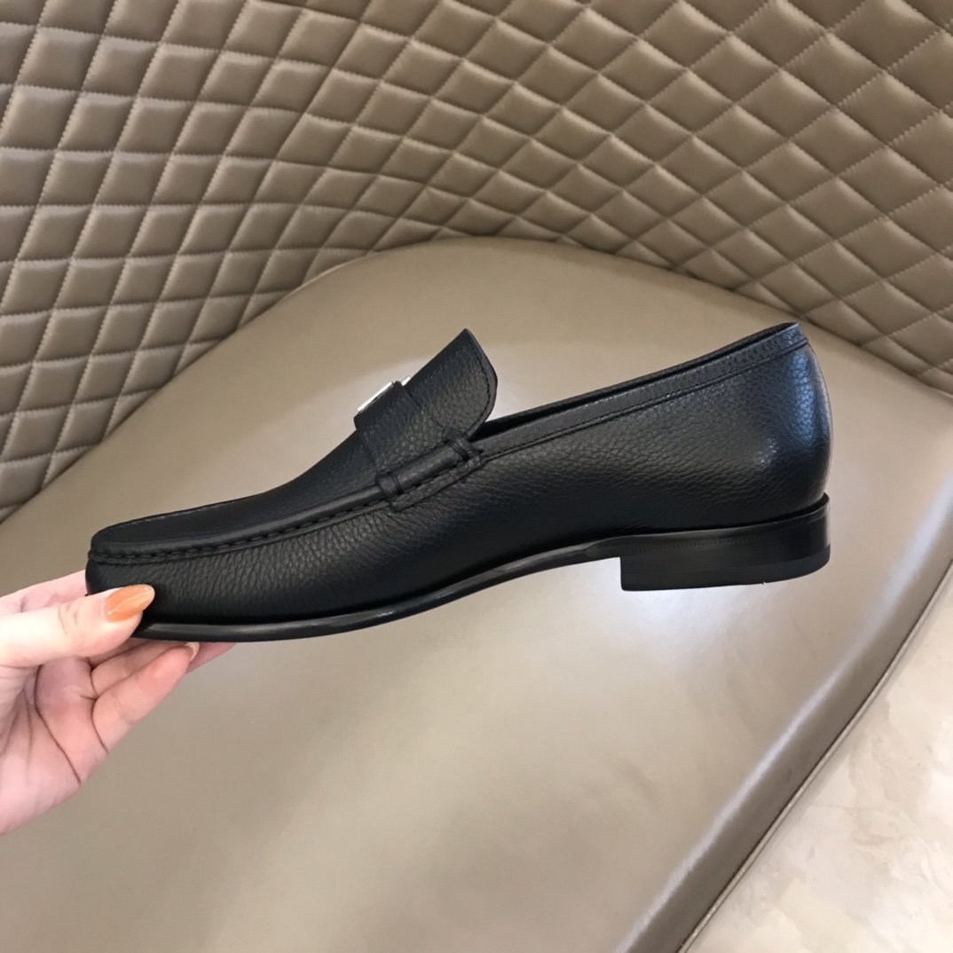 Ferragamo Black Shoes - EUR FASHION