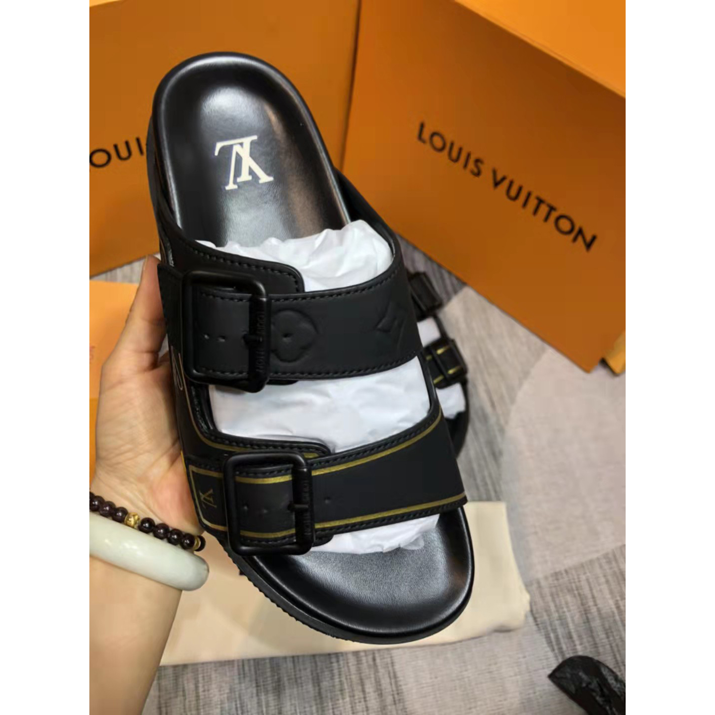 Louis Vuitton Monogram Sandals - EUR FASHION