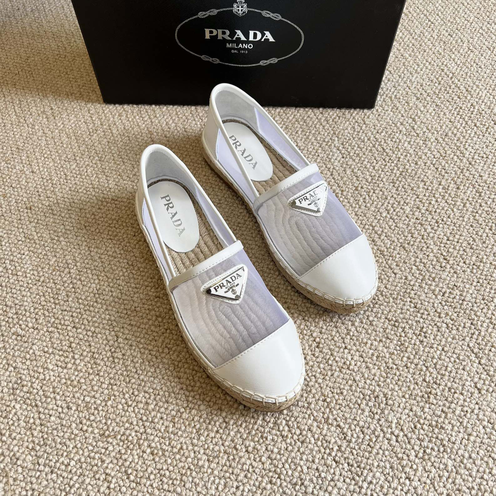 Prada  Logo  Woman White Loafers - EUR FASHION