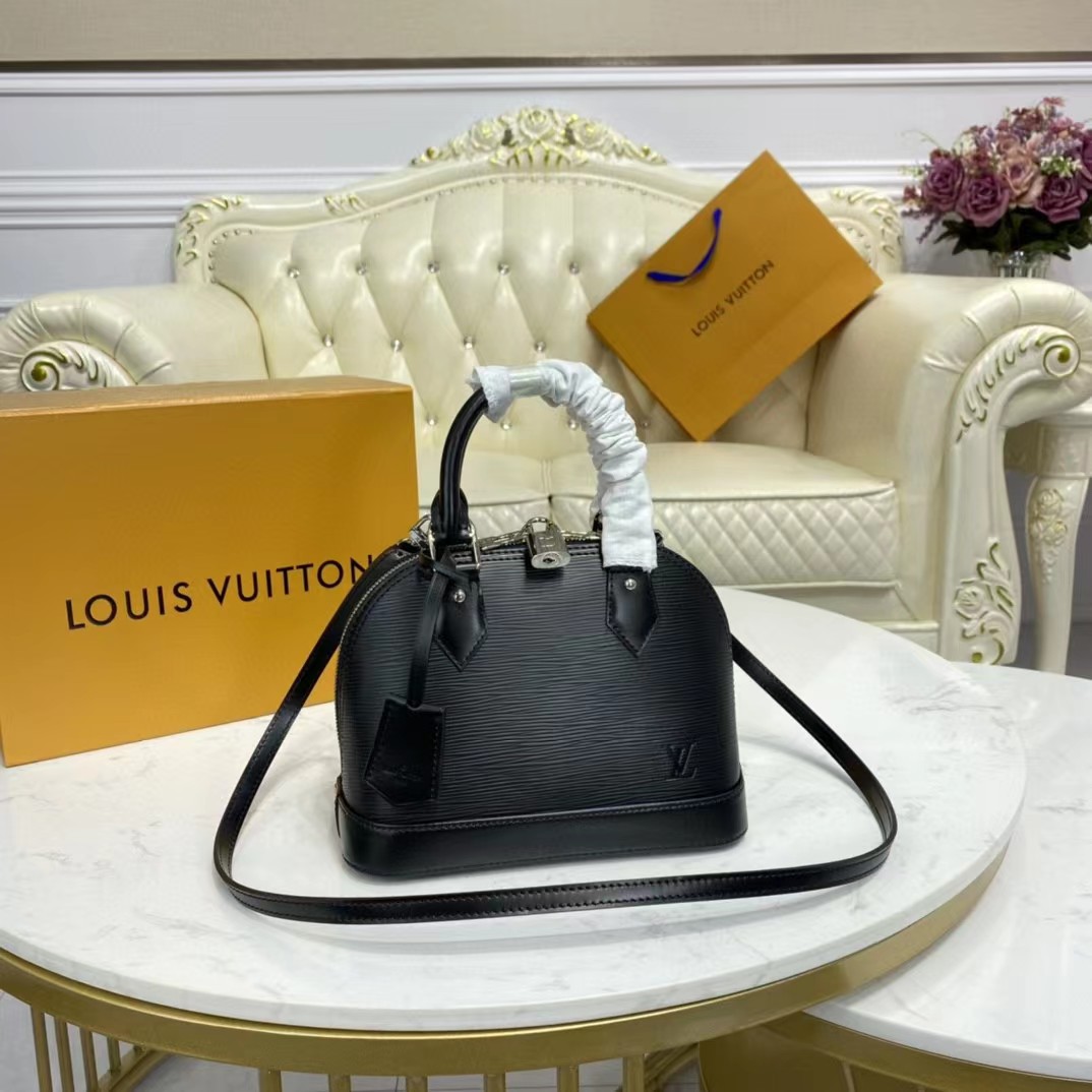 Louis Vuitton  Black Shoulder Bag （23.5-17.5-11.5CM） - EUR FASHION