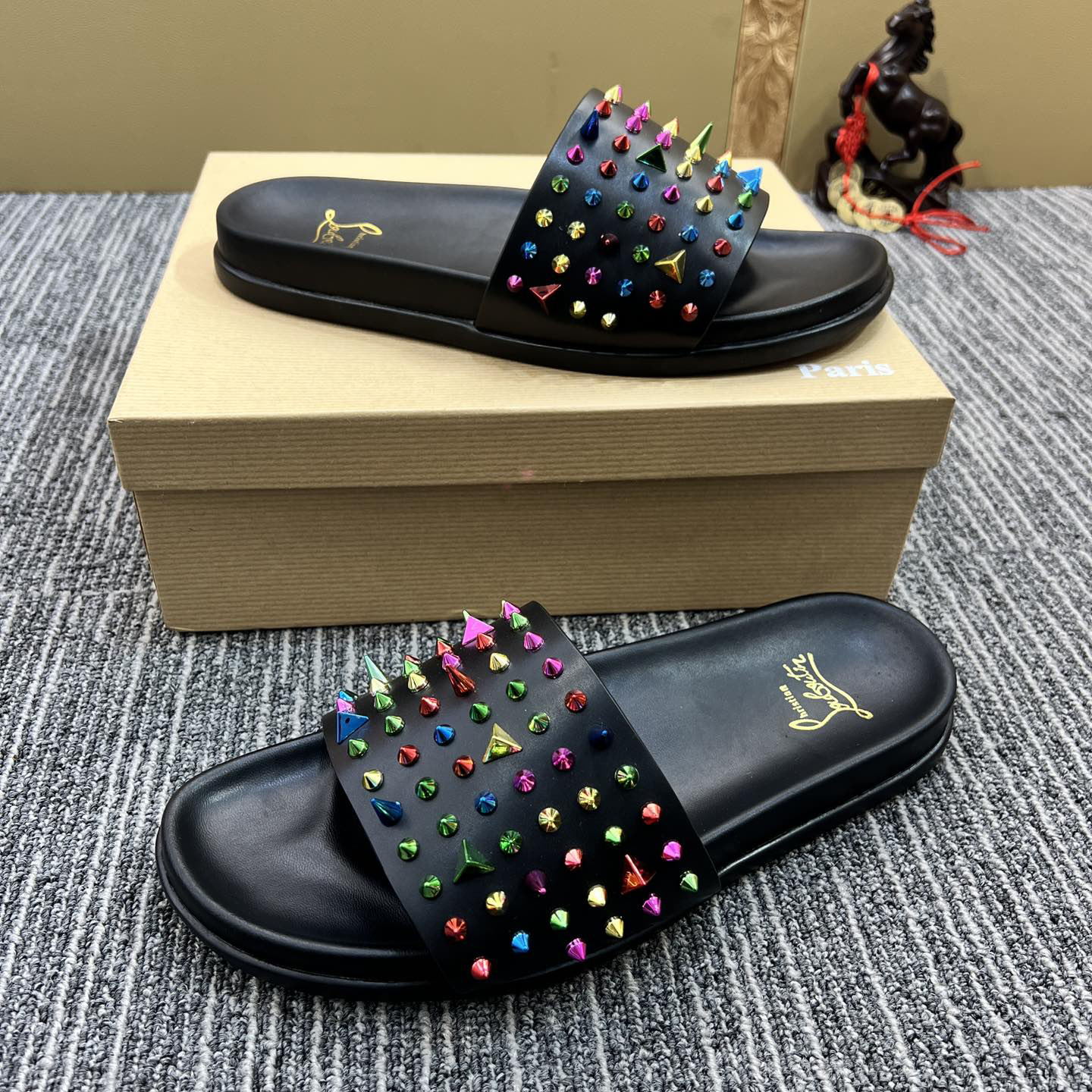 Christian Louboutin  Men Slippers Flats - EUR FASHION