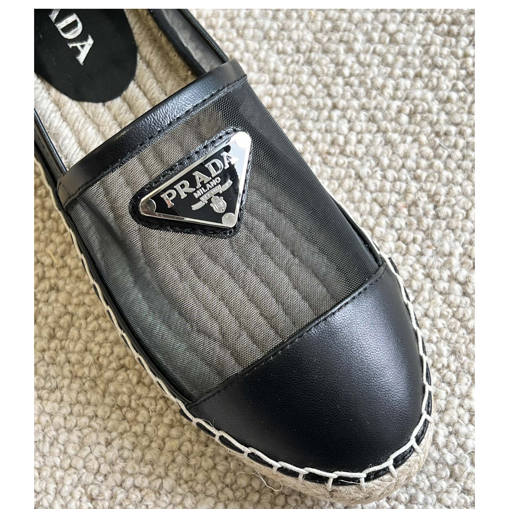 Prada  Logo  Woman Black Loafers - EUR FASHION