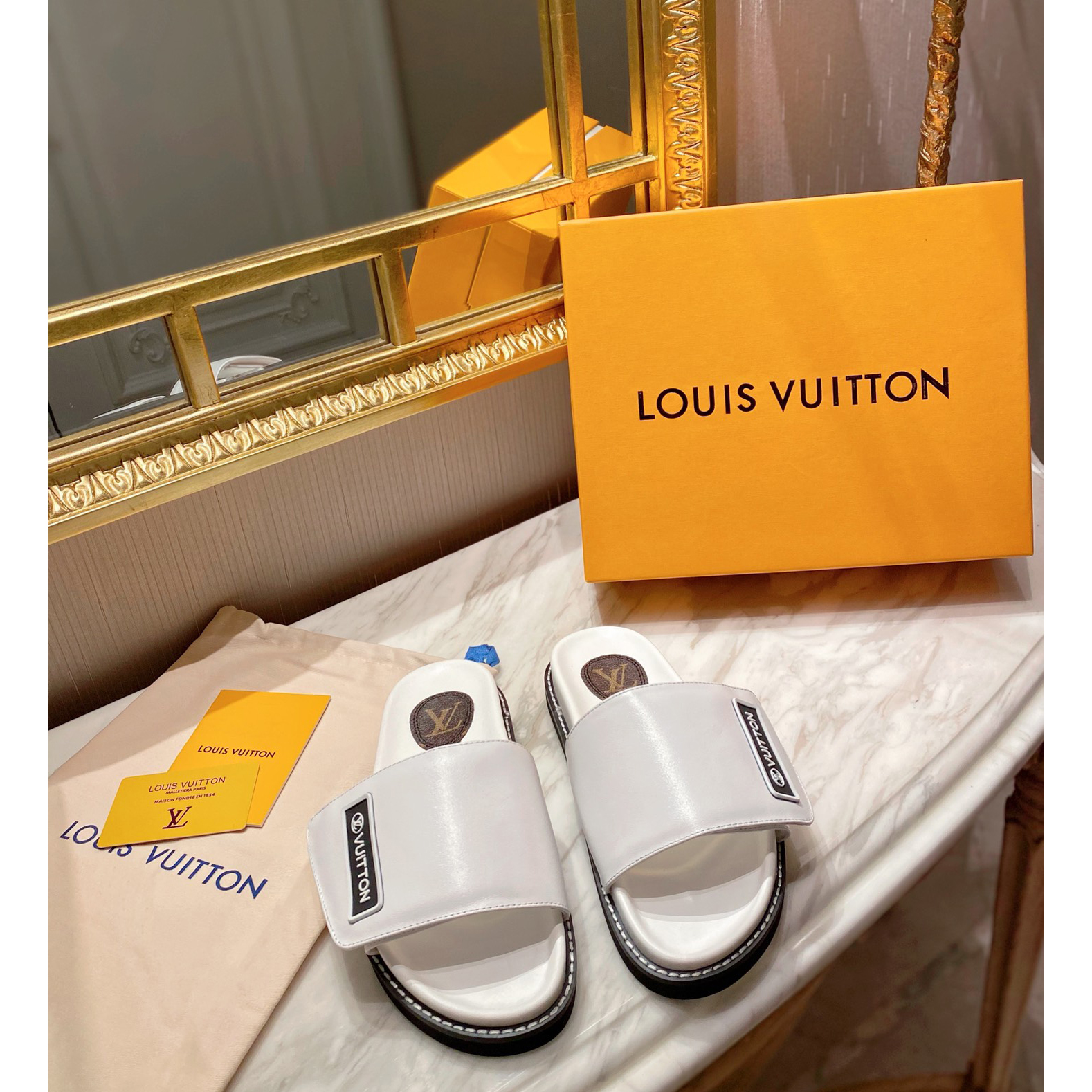 Louis Vuitton Monogram Slipper - EUR FASHION