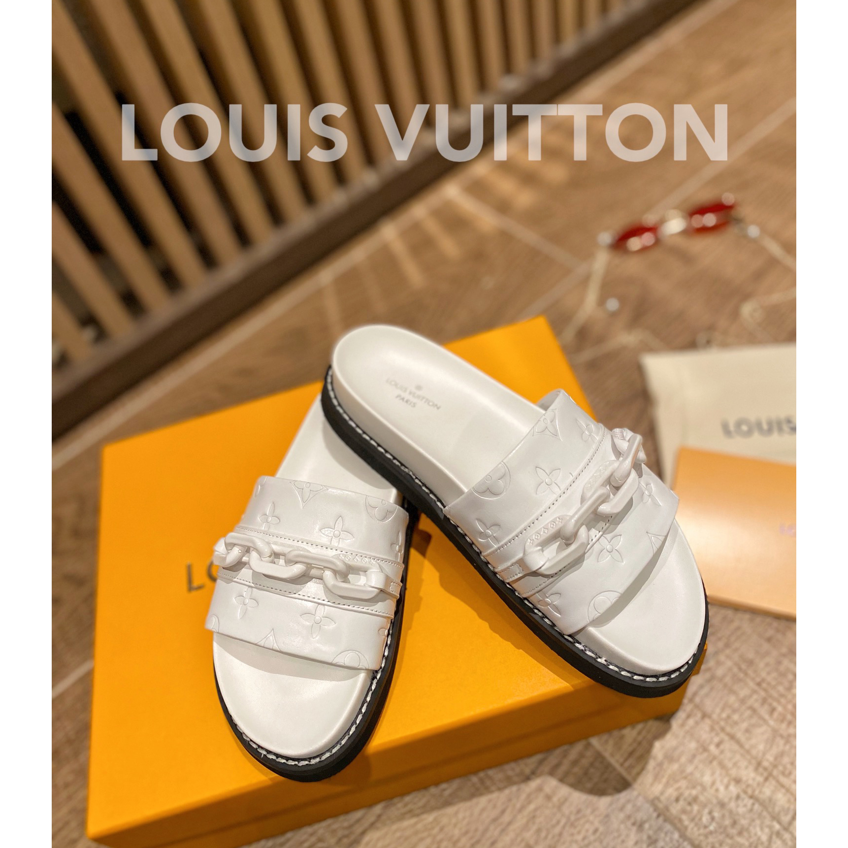 Louis Vuitton Monogram Slipper - EUR FASHION