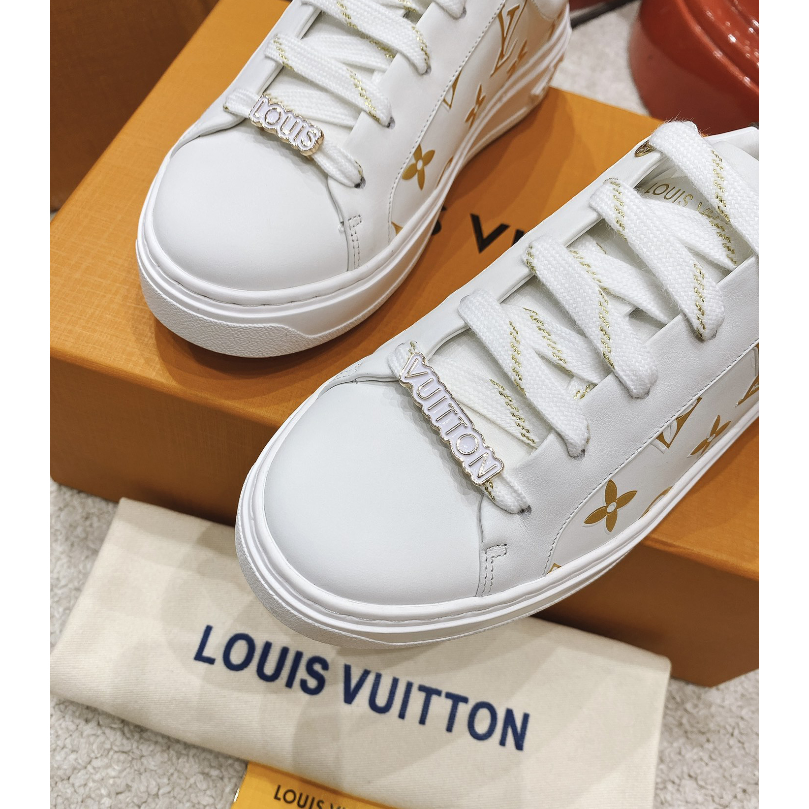 Louis Vuitton Time Out Sneaker  - EUR FASHION