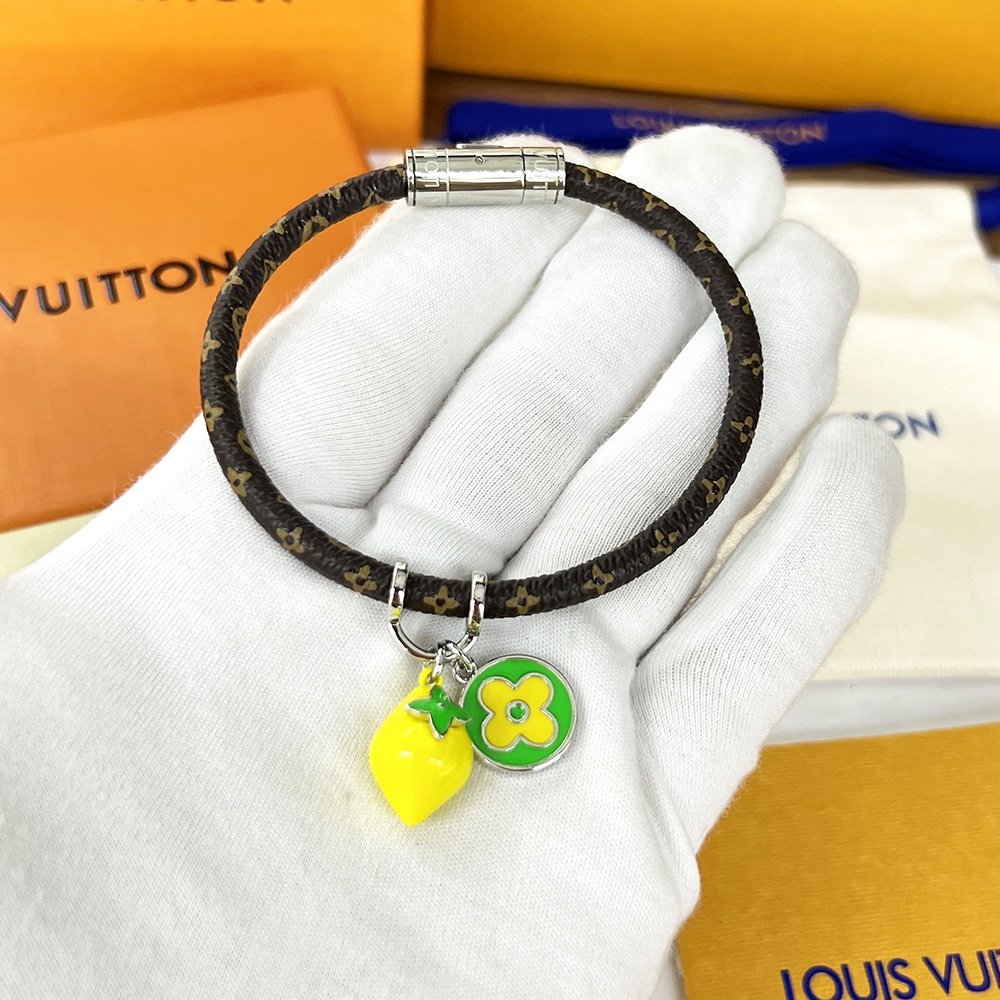 Louis Vuitton Hang It LV Fruits Bracelet - EUR FASHION