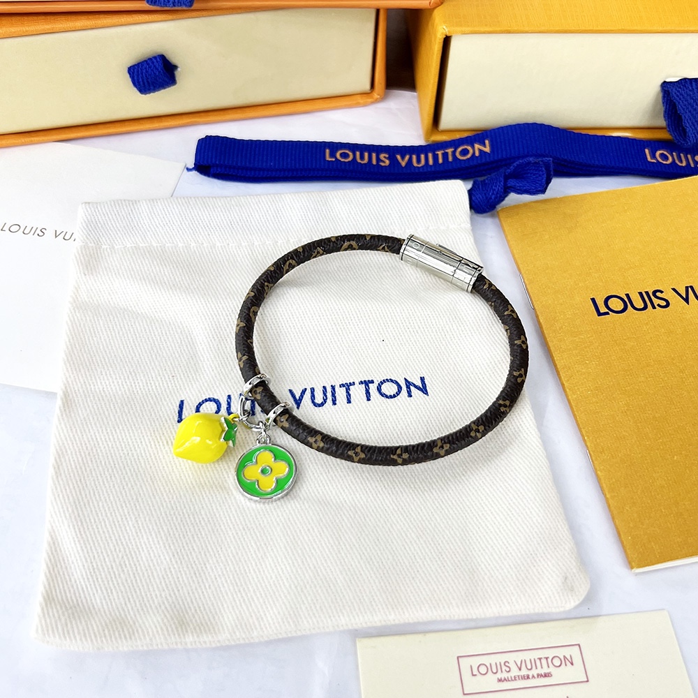 Louis Vuitton Hang It LV Fruits Bracelet - EUR FASHION