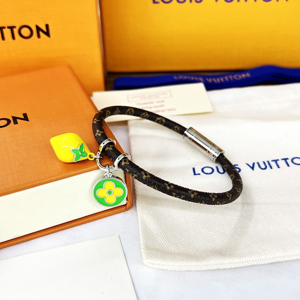 Louis Vuitton Hang It LV Fruits Bracelet - EUR FASHION