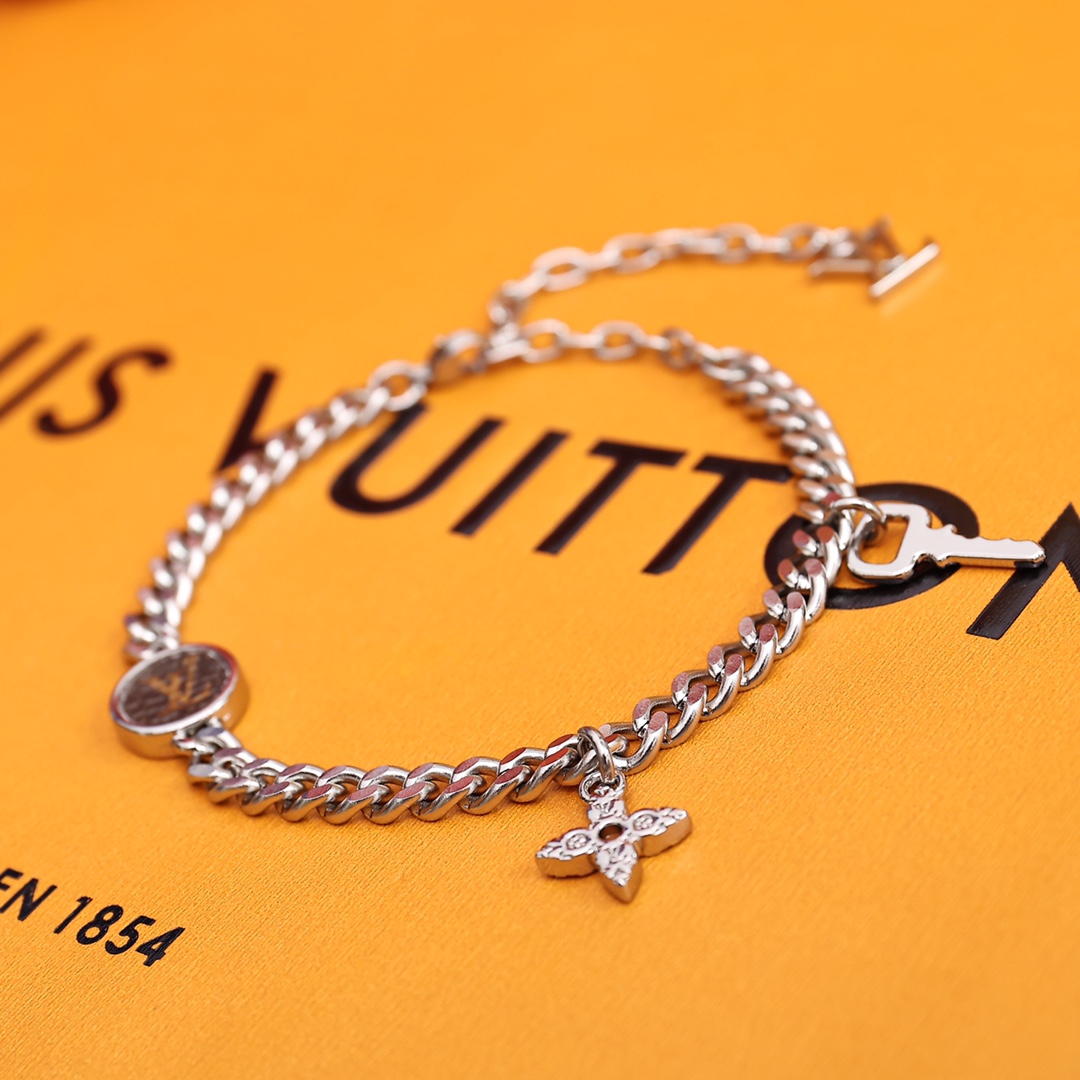 Louis Vuitton Monogram Lock Bracelet - EUR FASHION