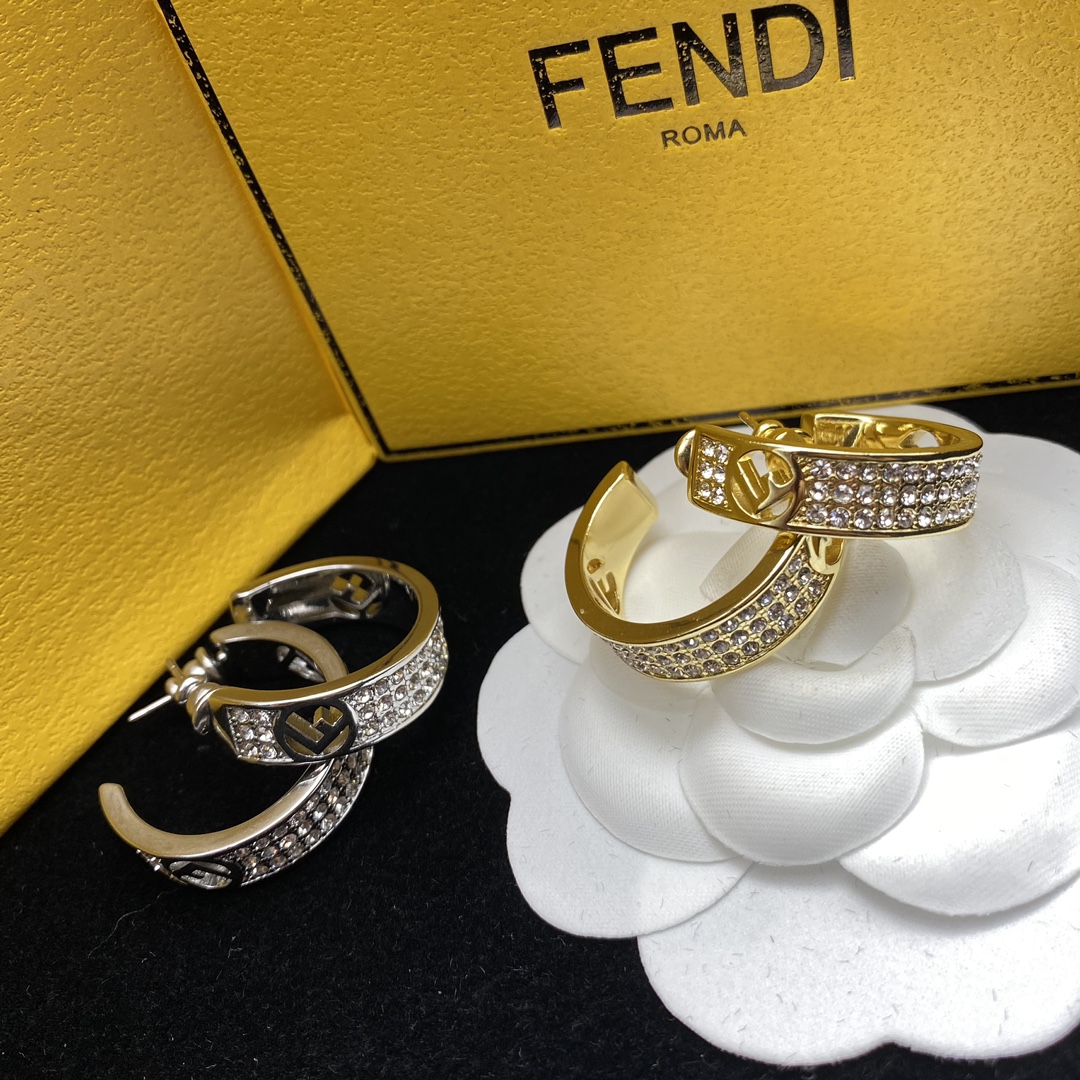 Fendi Earrings - EUR FASHION