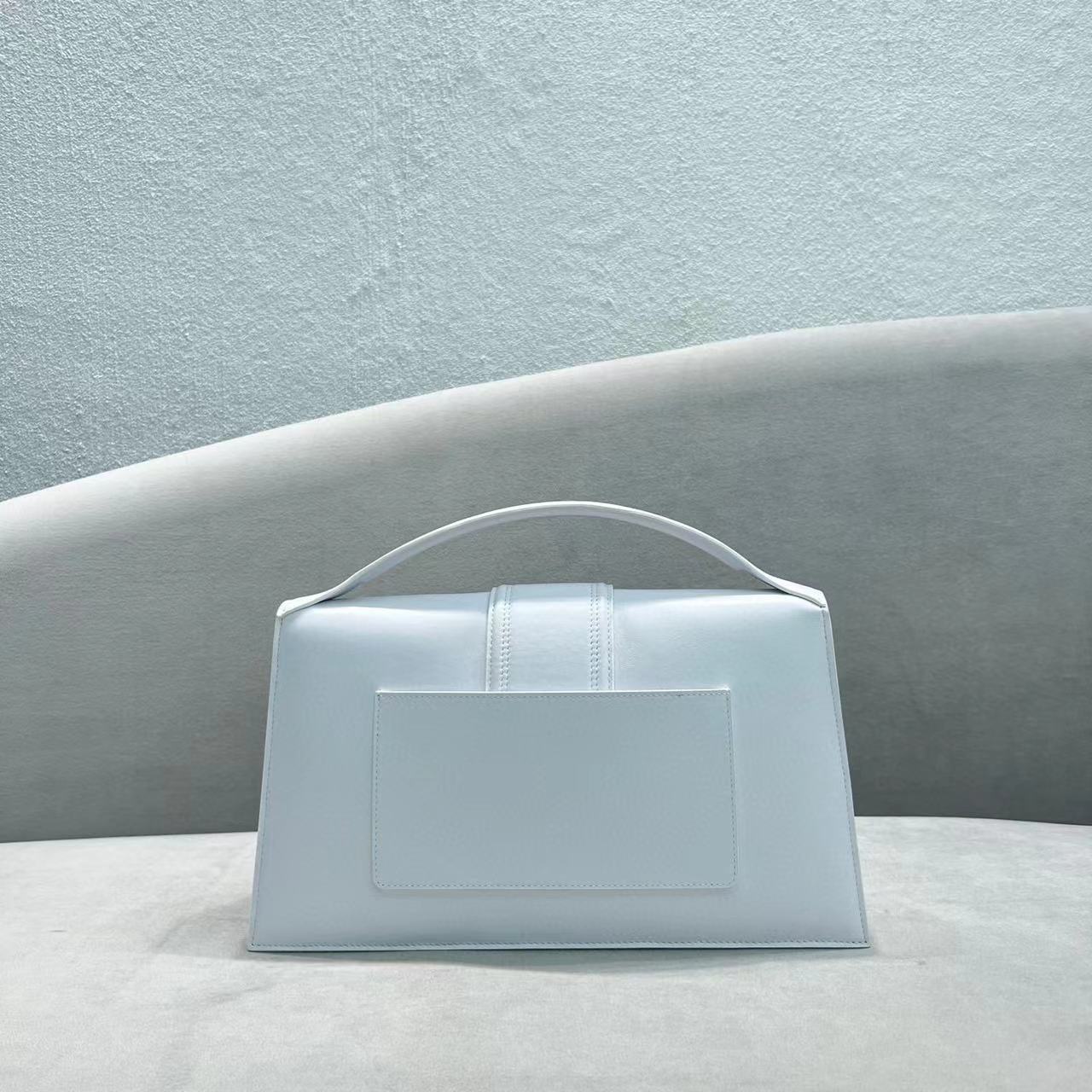 Jacquemus Leather  Handbag In White - EUR FASHION