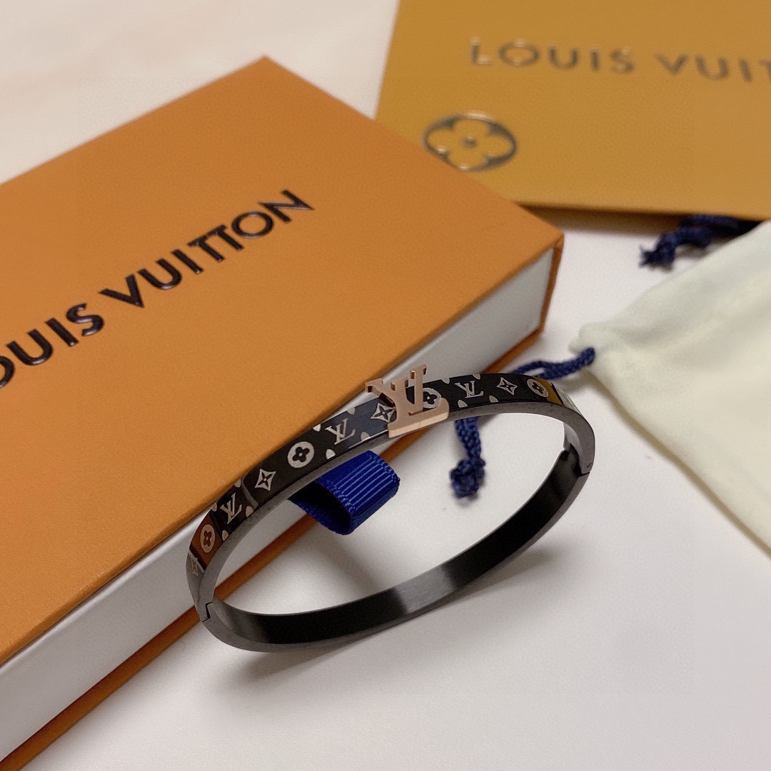 Louis Vuitton Monogram Bracelet - EUR FASHION