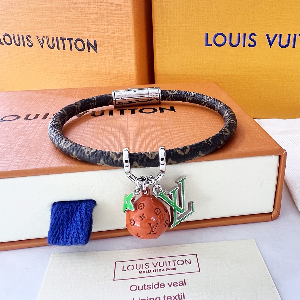 Louis Vuitton Hang It LV Fruits Bracelet - EUR FASHION