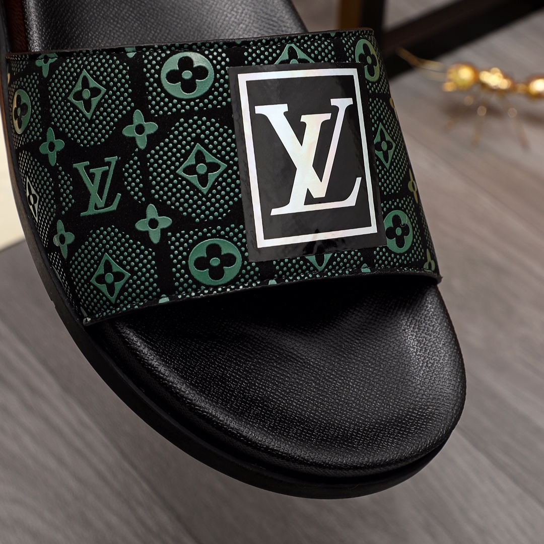 Louis Vuitton Monogram Slippers - EUR FASHION