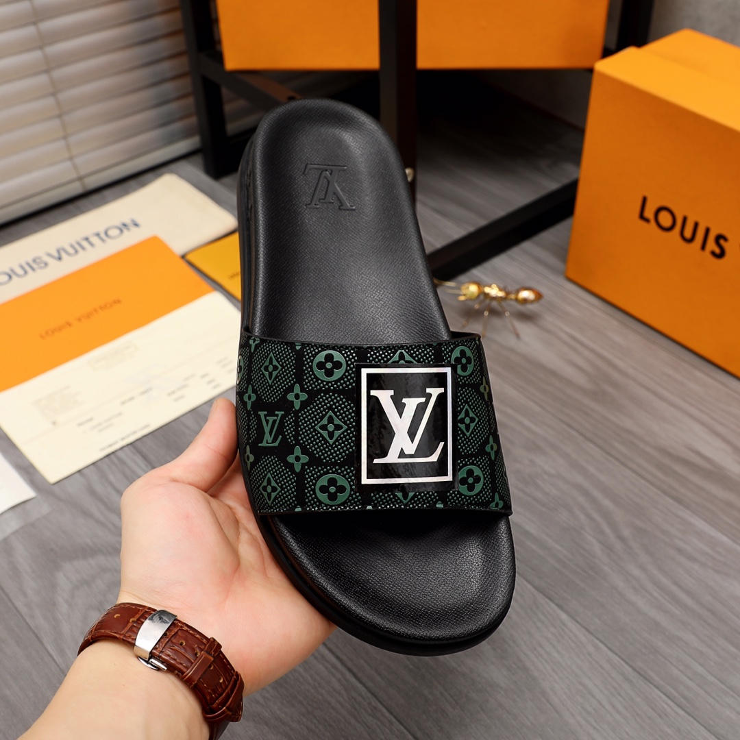 Louis Vuitton Monogram Slippers - EUR FASHION