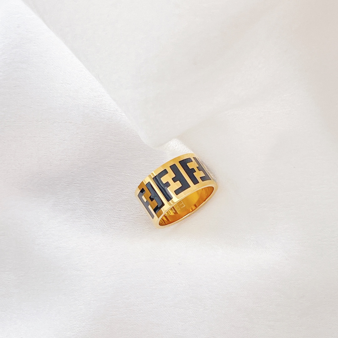 Fendi Ring - EUR FASHION