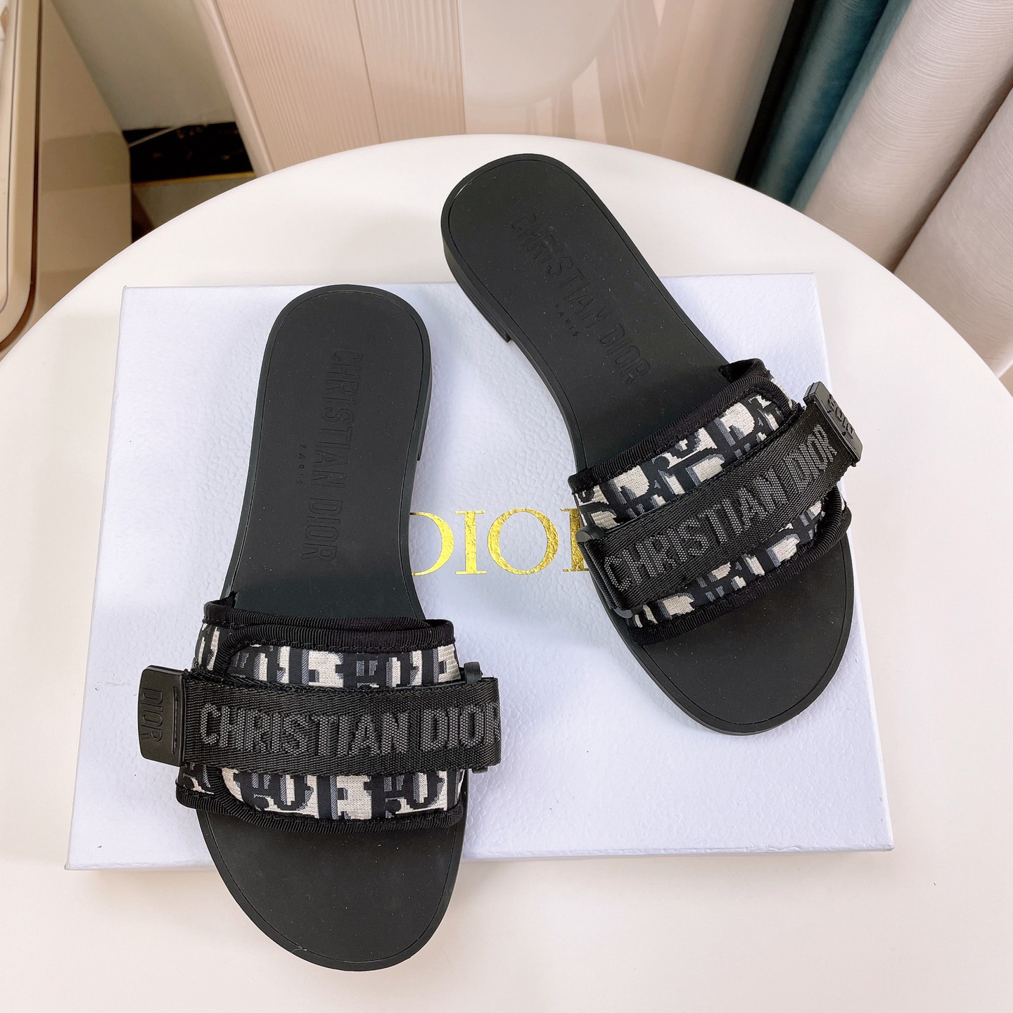 Dior Women Slides - EUR FASHION