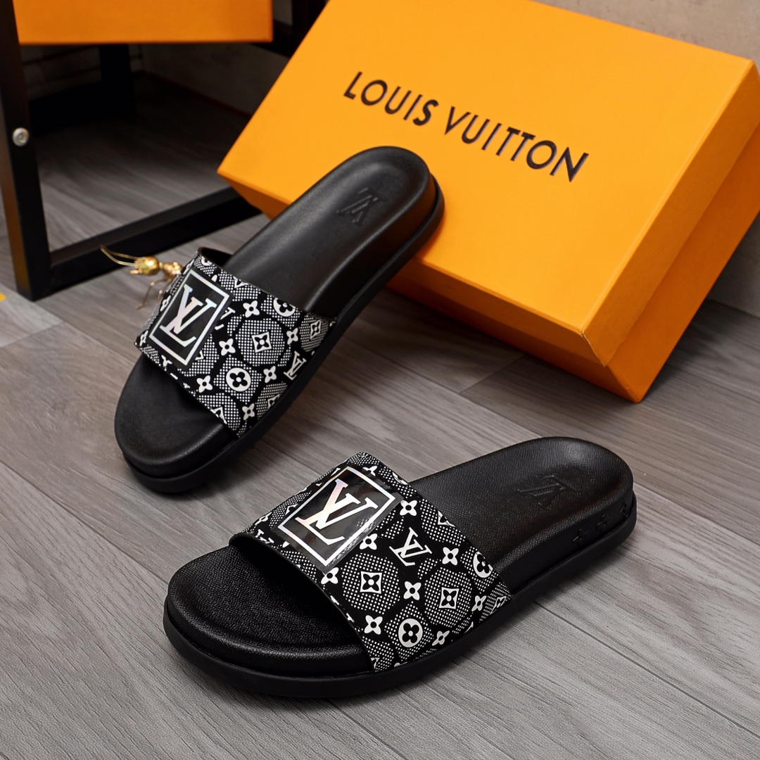 Louis Vuitton Monogram Slippers - EUR FASHION