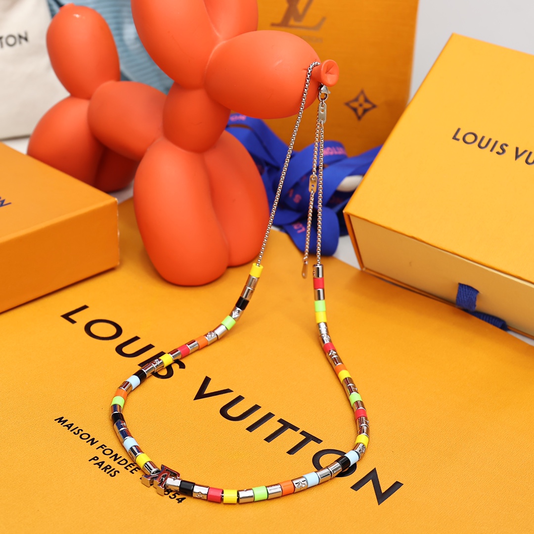 Louis Vuitton Paradise Necklace - EUR FASHION