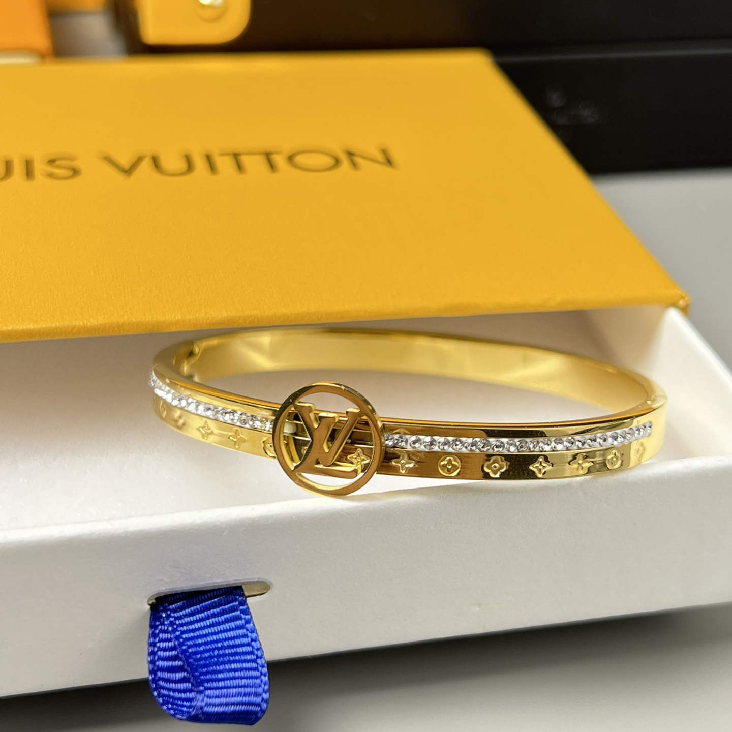 Louis Vuitton Bracelet - EUR FASHION