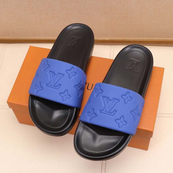 Louis Vuitton Monogram Slippers - EUR FASHION