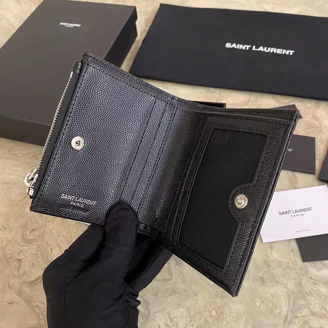 Saint Laurent Wallet - EUR FASHION