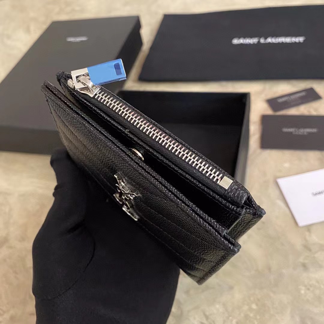 Saint Laurent Wallet - EUR FASHION