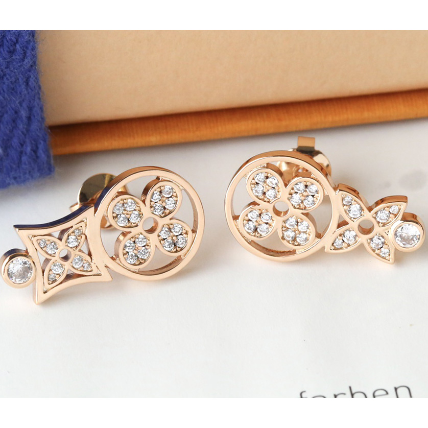 Louis Vuitton Idylle Blossom Studs - EUR FASHION