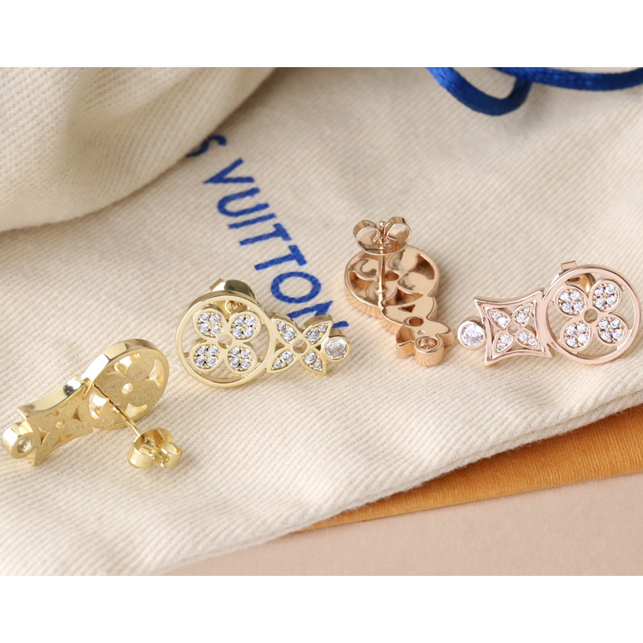 Louis Vuitton Idylle Blossom Studs - EUR FASHION