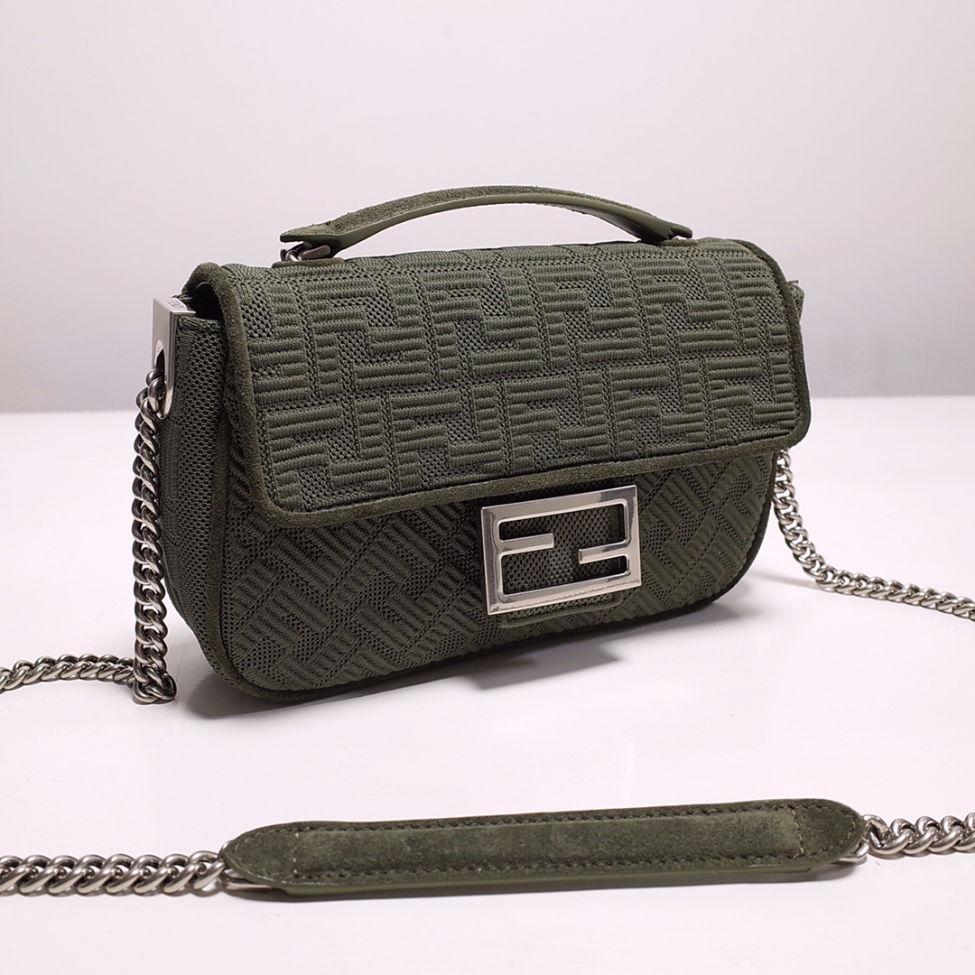 Fendi Iconic Medium Baguette Bag With Chain  (24-14.5-7CM)   8BR793 - EUR FASHION