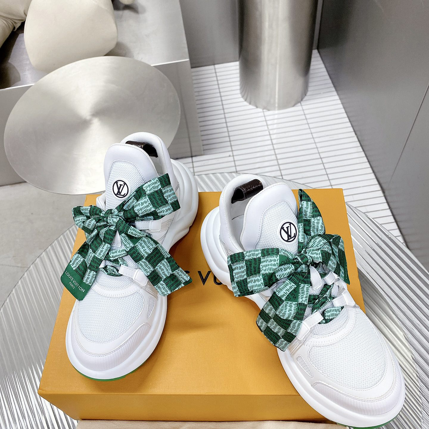 Louis Vuitton LV Archlight Sneaker - EUR FASHION